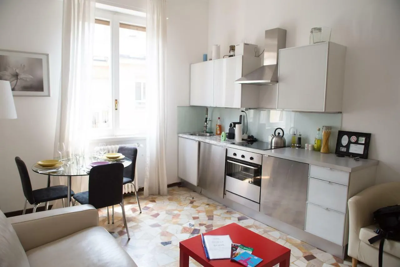 Missori Cozy Apartment Milan Italy