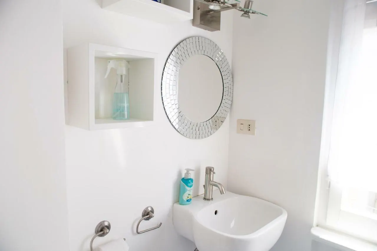 Missori Cozy Apartment Milan 0*,  Italy